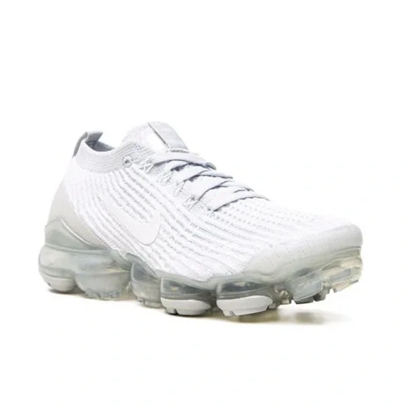 Nike vapormax best sale poshmark